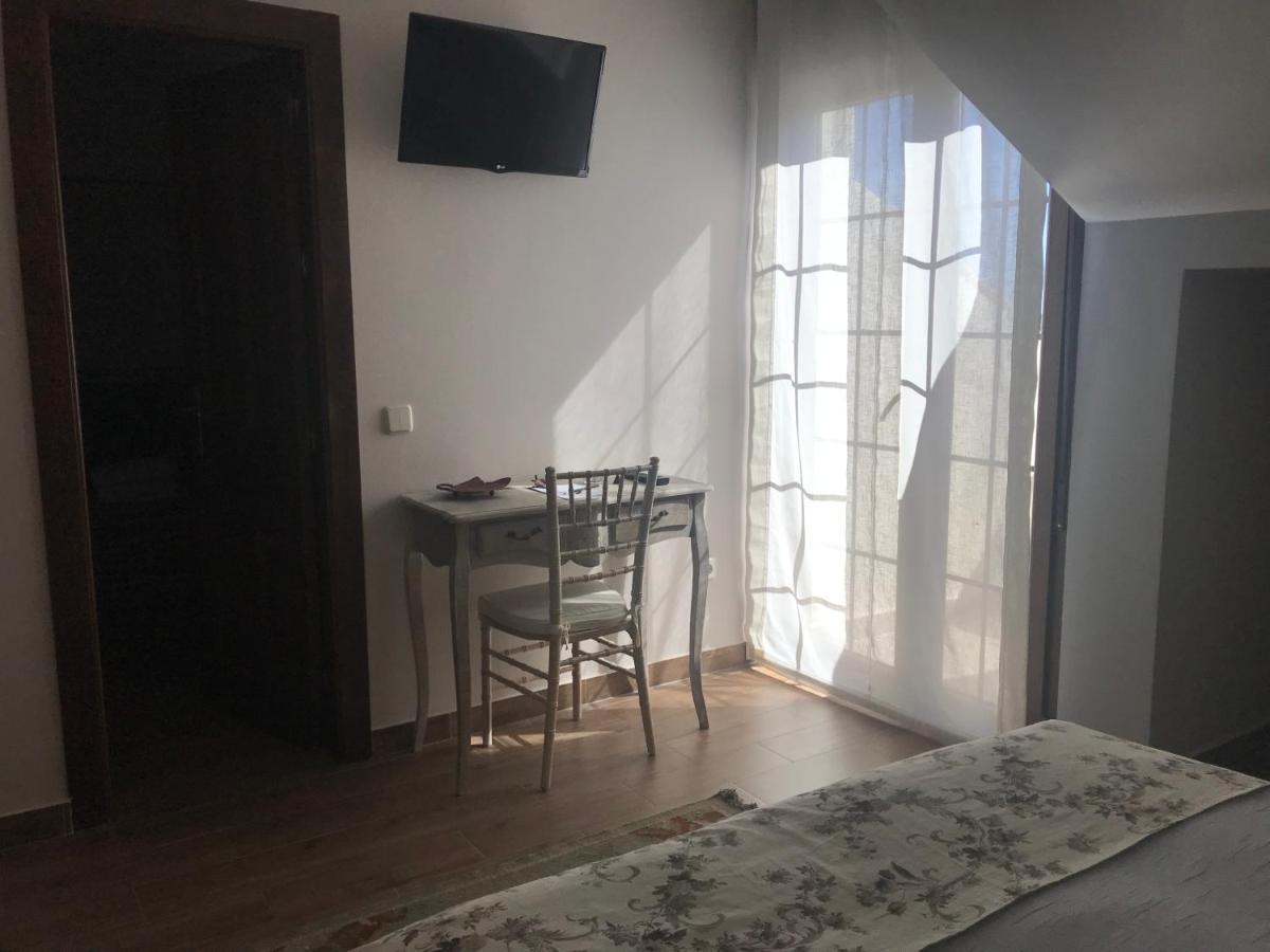 Albus Albi Konuk evi Colmenar del Arroyo Dış mekan fotoğraf